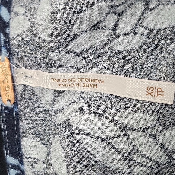 FREE PEOPLE Birds Of A Feather Floral Blue Women's Blouse SIZE XS - Picture 11 of 12